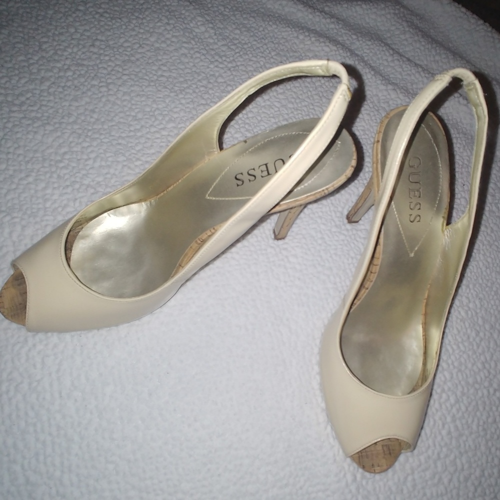Peep toe sling back
